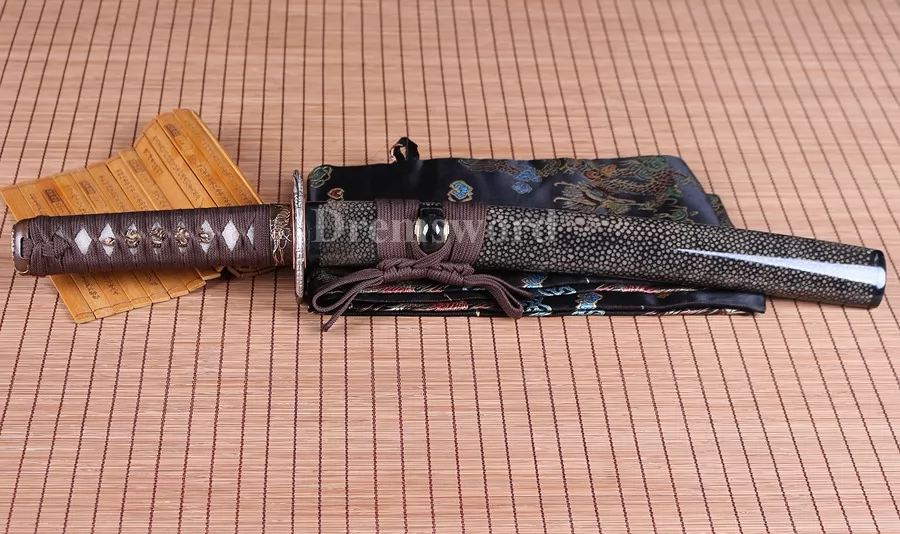 Clay tempered Folded Steel Hazuya Polish tanto Japanese Samurai Sword Razor Sharp.