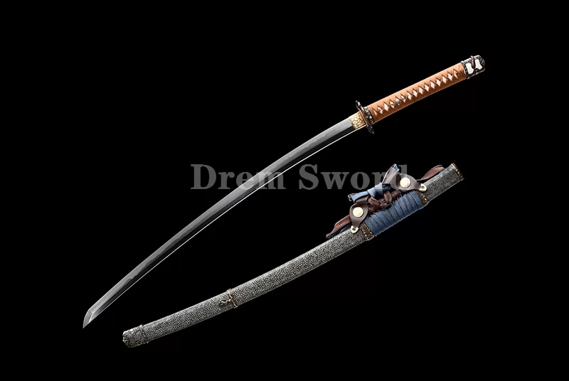 Tamahagane steel Gunto Sword Clay Tempered Full-Rayskin Saya Hazuya Polish