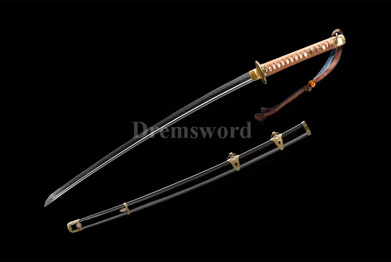 Gunto Clay Tempered damascus folded steel Sword Japanese sword real hamon battle ready full tang sharp.